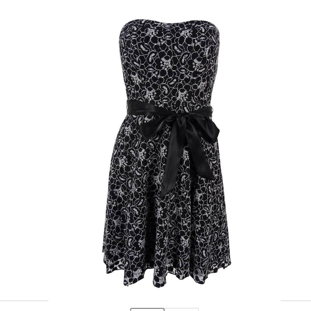 Speechless black lace dress